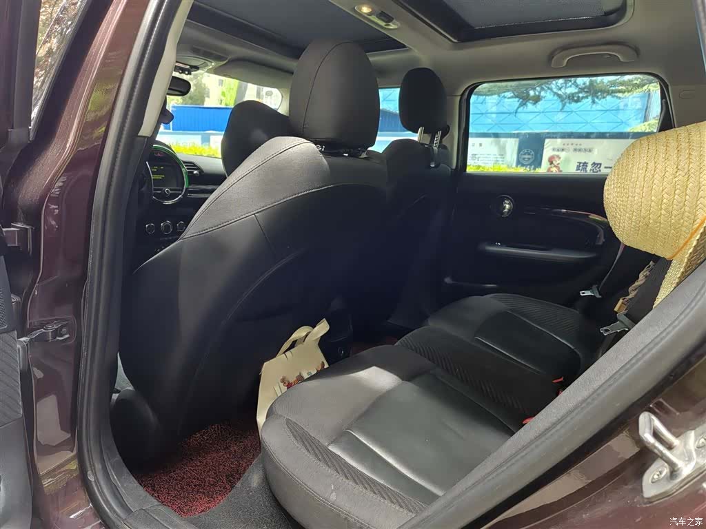 Mini Clubman, 2016 25