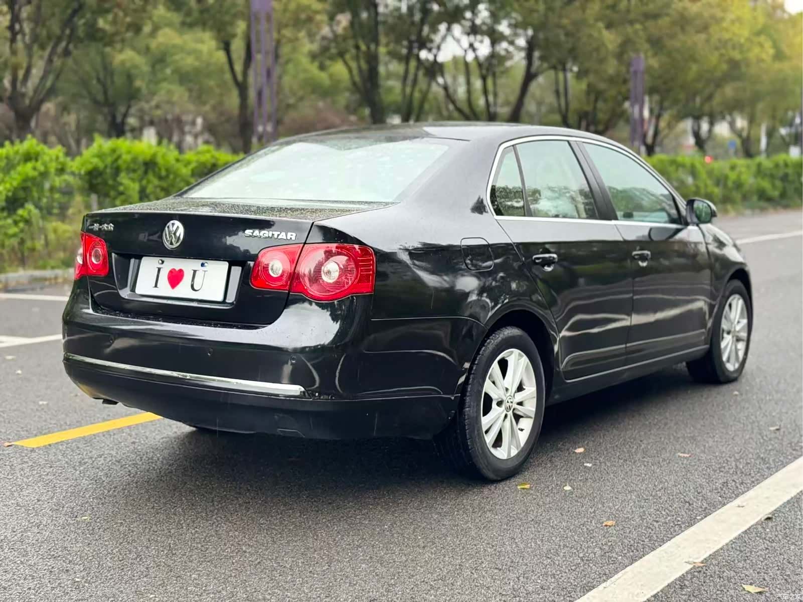 Volkswagen Sagitar, 2011 9
