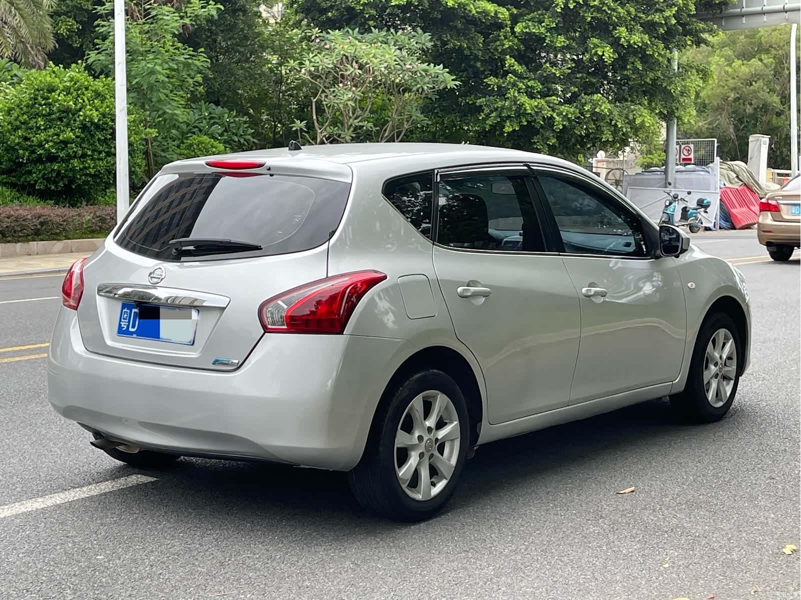 Nissan Tiida, 2015 4