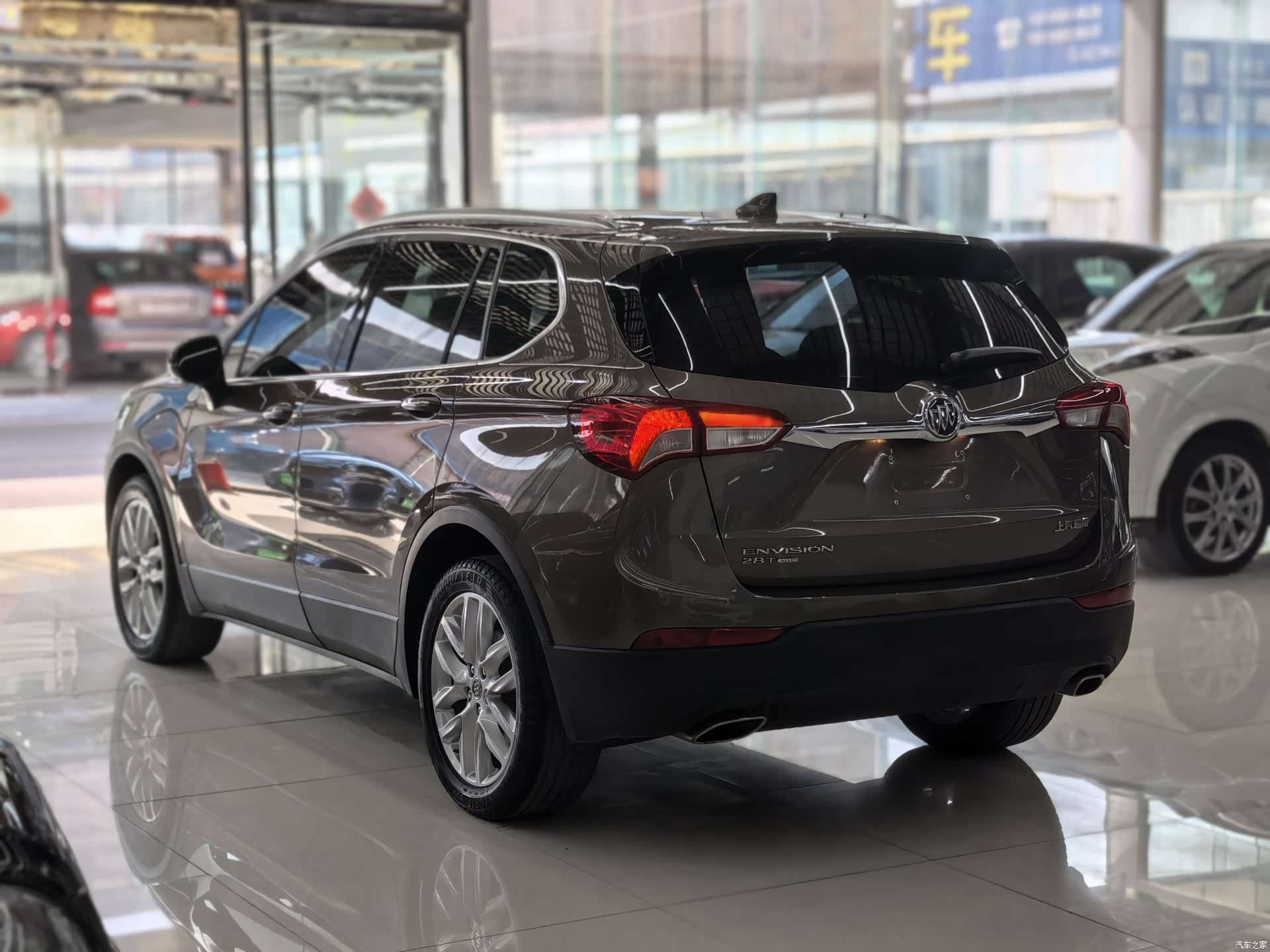 Buick Envision Plus, 2019 3