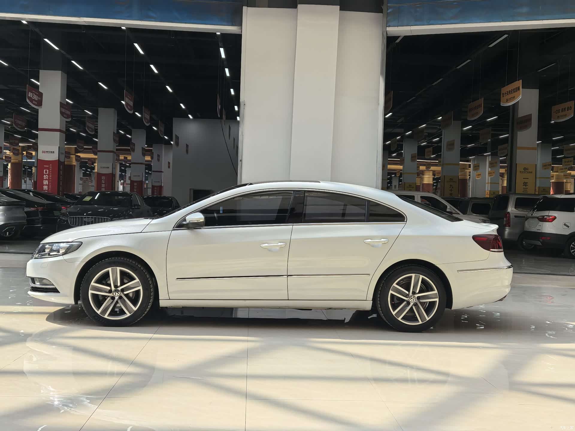 Volkswagen CC, 2016 13