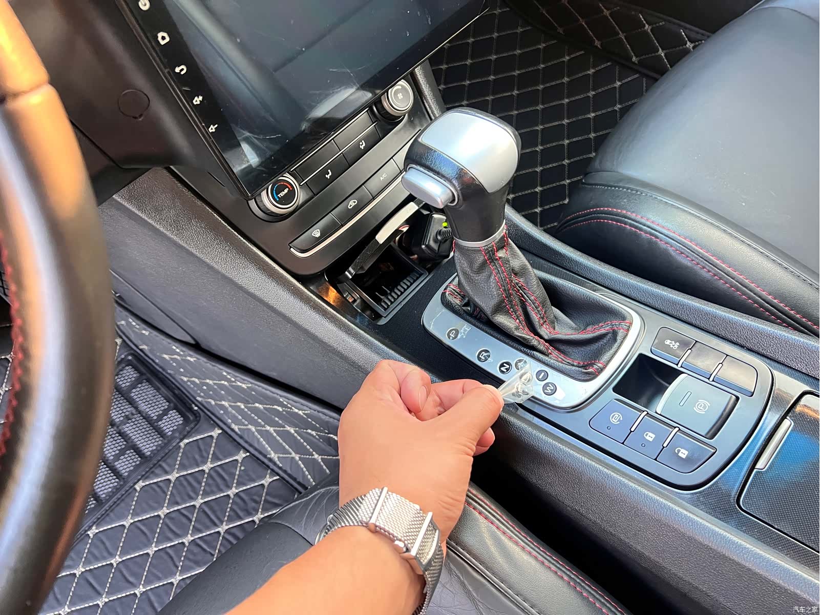 MG MG6, 2015 9