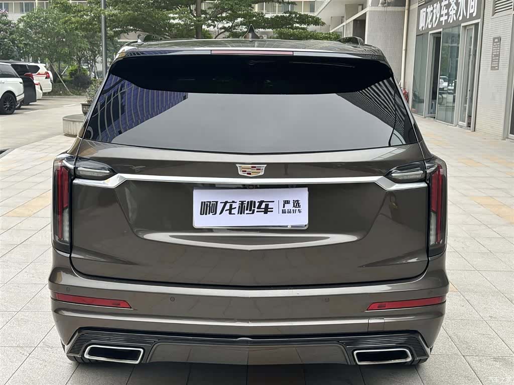 Cadillac XT6, 2023 все фото