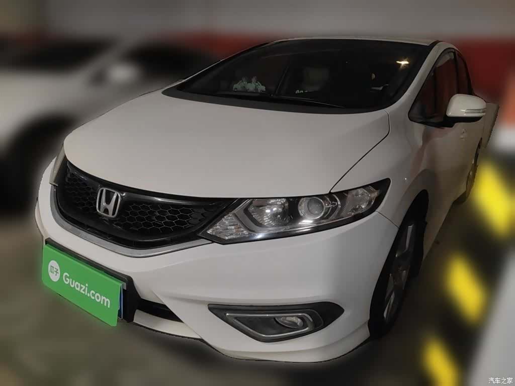 Honda Jade, 2014 1