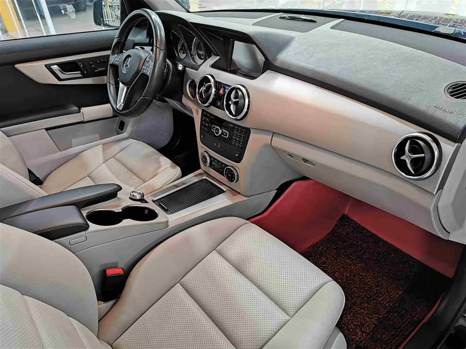 Mercedes-Benz GLK class