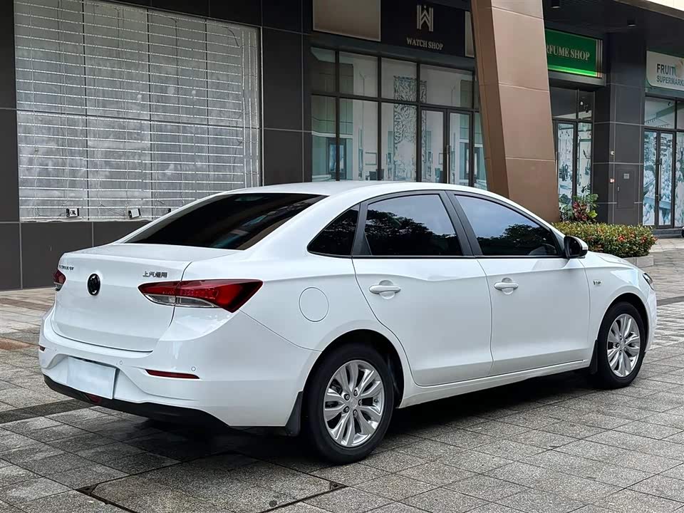 Buick Yinglang