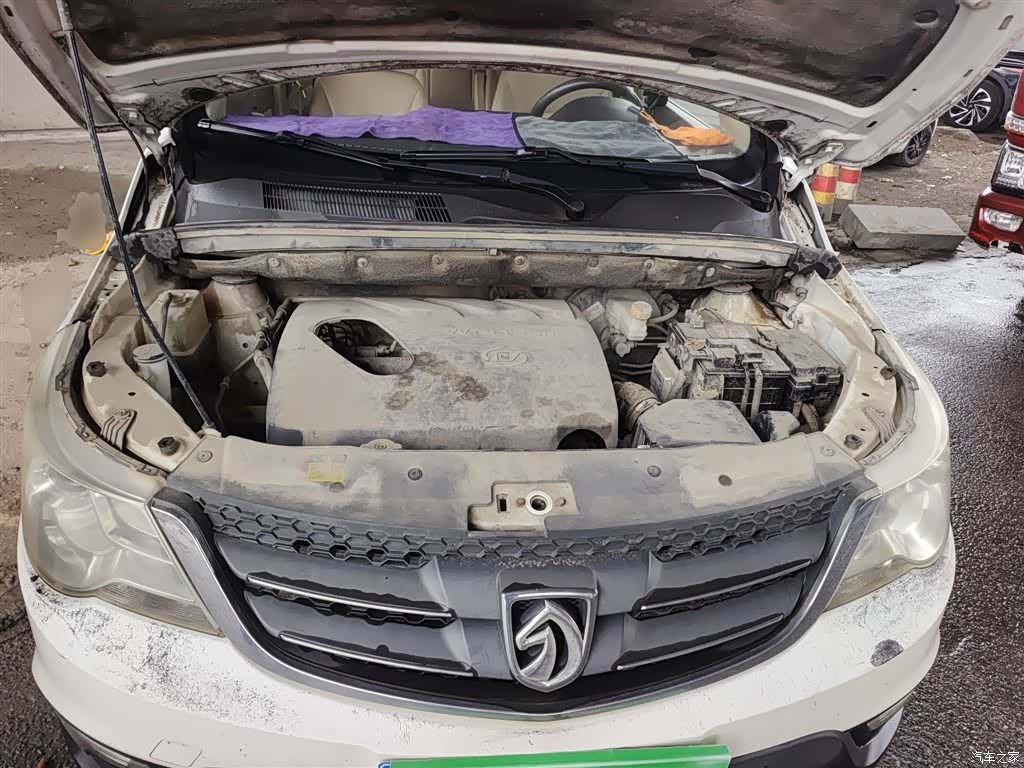 Wuling 730, 2016 11