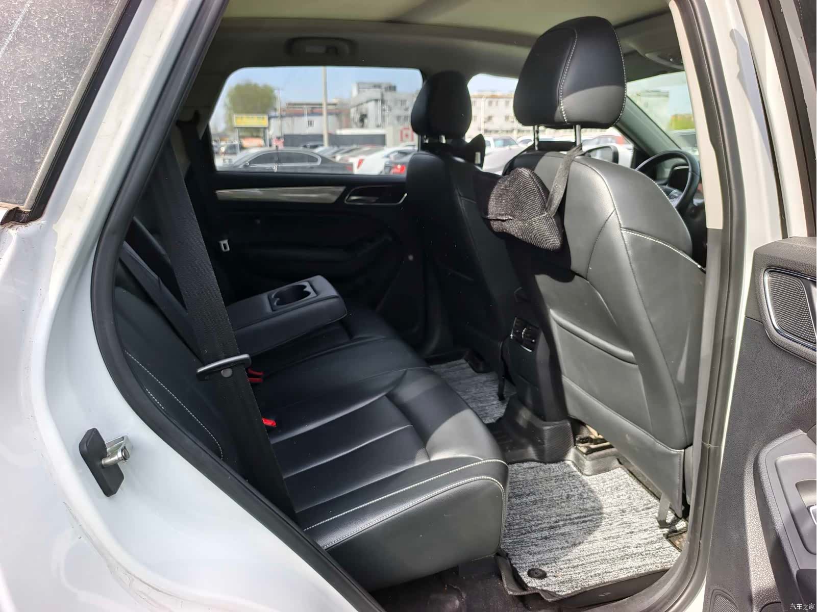 Roewe RX5, 2016 14