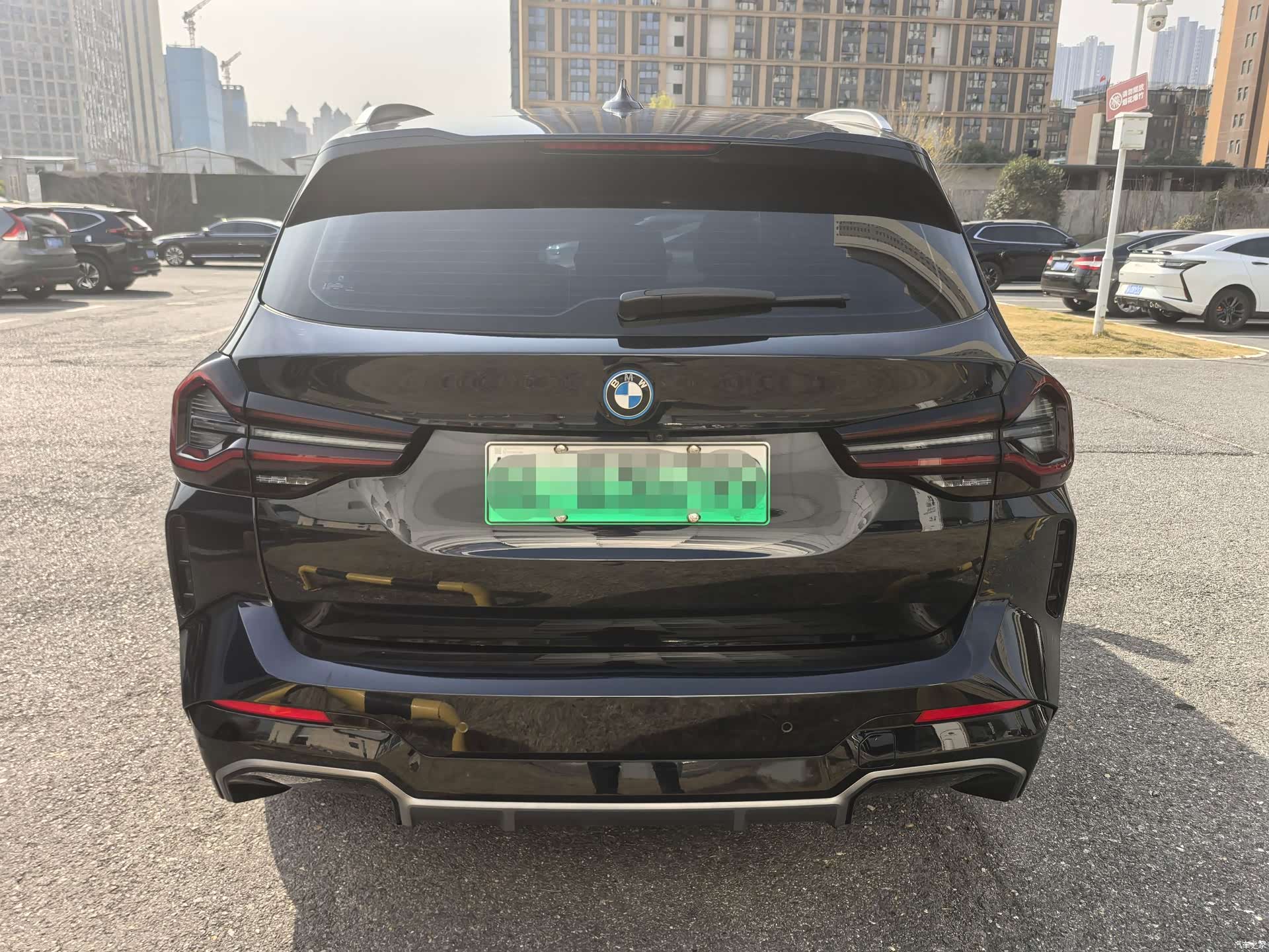 BMW iX3, 2023 8