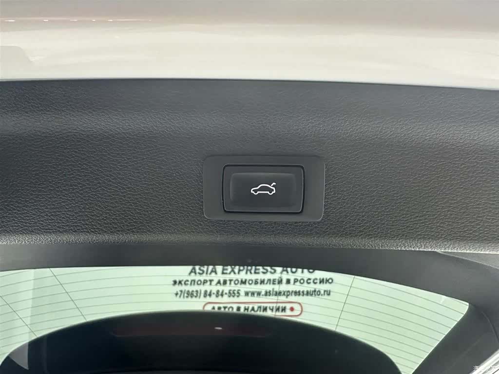 Audi Q3, 2022 10