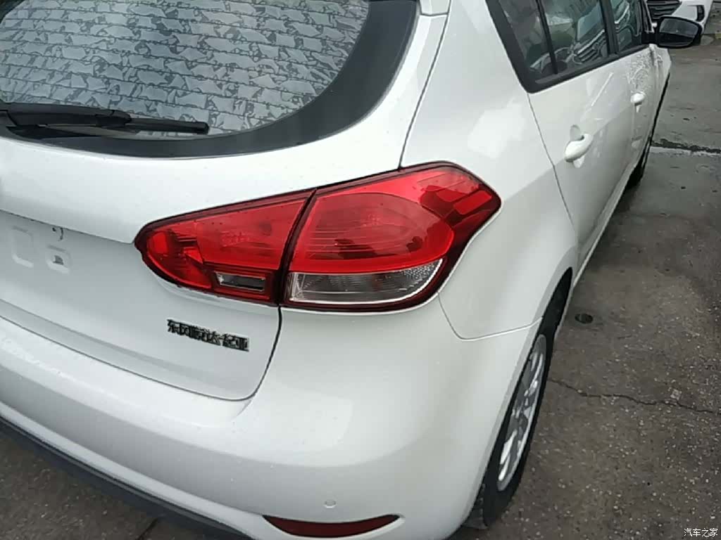 Kia K3, 2015 8
