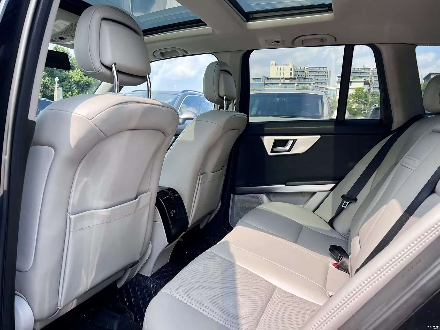 Mercedes-Benz GLK-Class, 2014 10