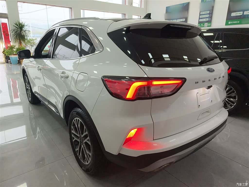 Ford Escape, 2021 все фото