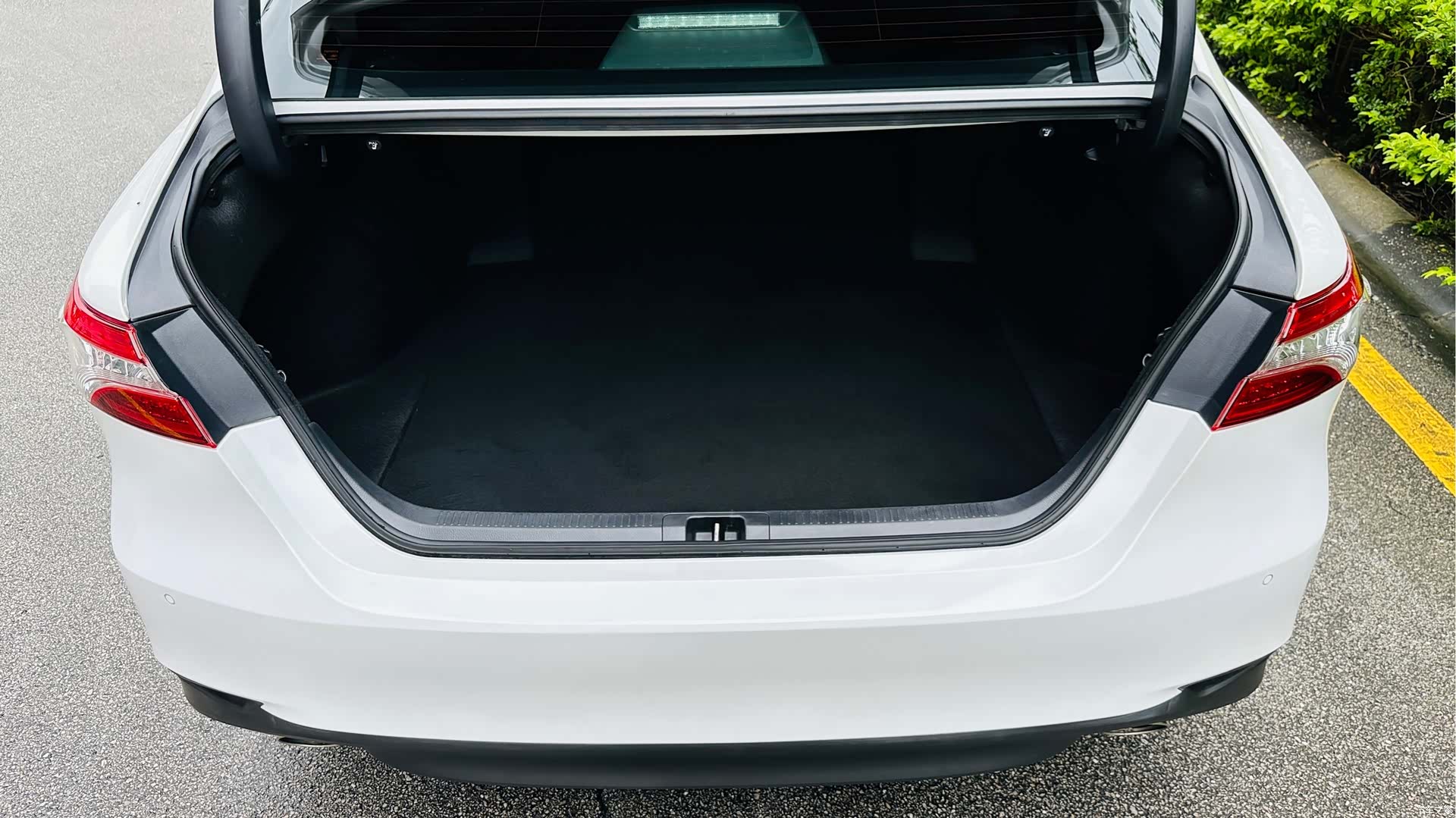 Toyota Camry, 2022 13