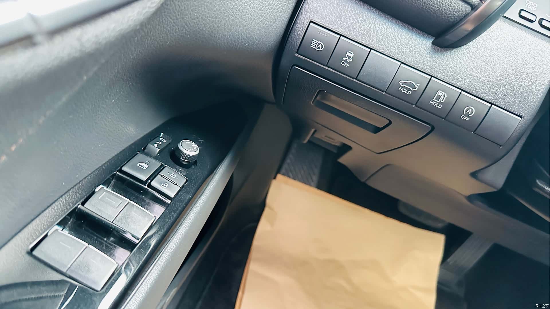 Toyota Camry, 2022 18