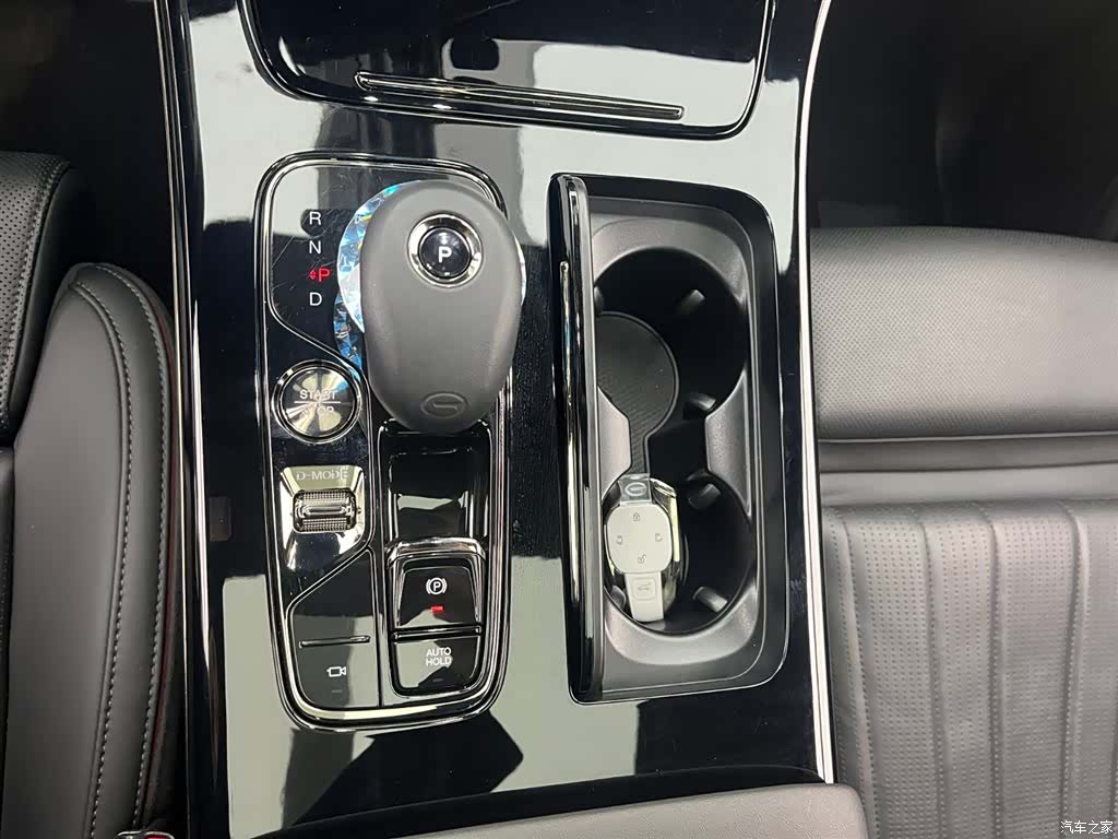 Trumpchi M8, 2024 9