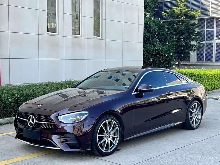 Mercedes-Benz E-Class, 2023 года фото 2