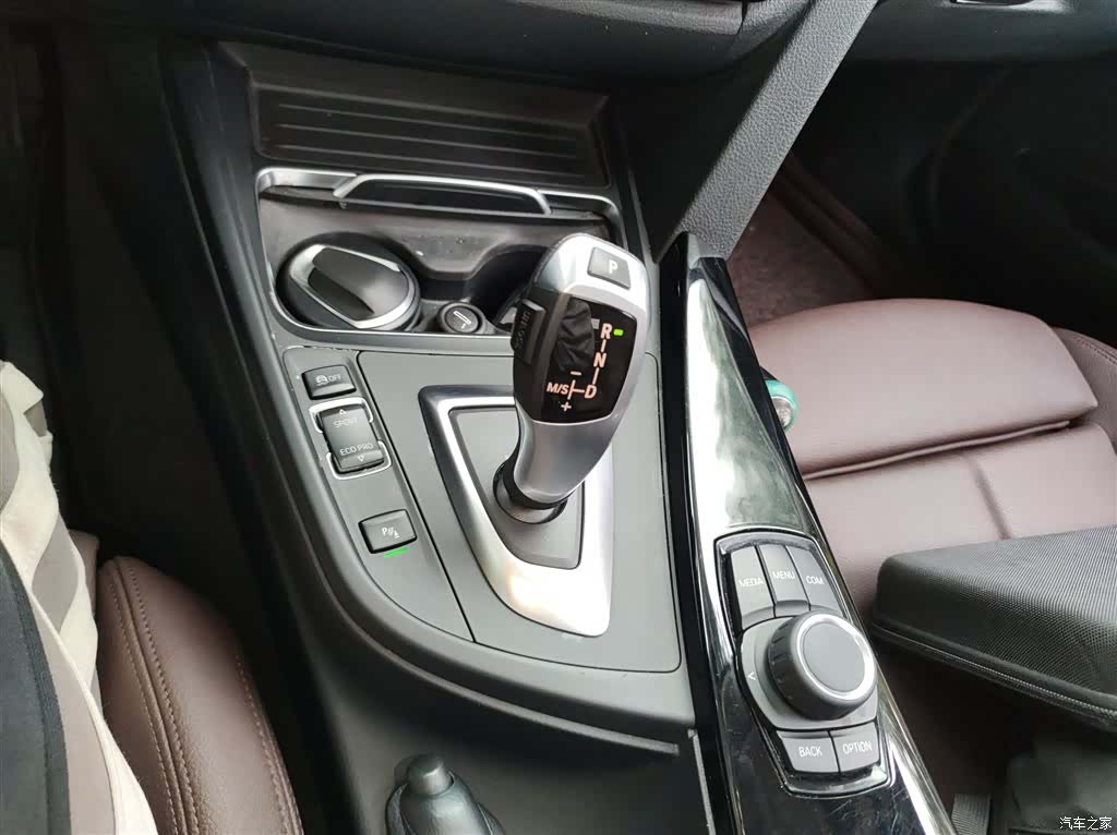 BMW 3 Series, 2018 14