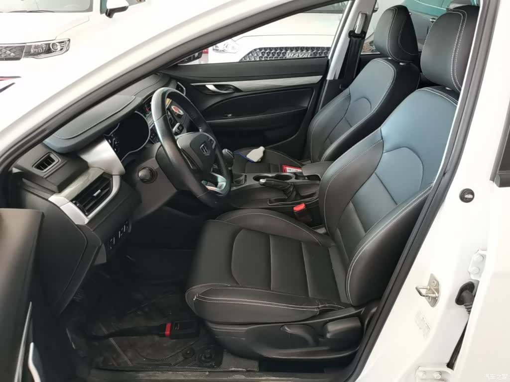 Geely Emgrand, 2019 15
