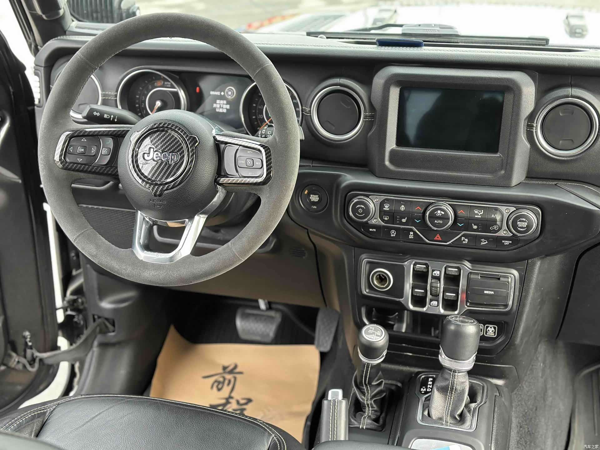 Jeep Wrangler, 2019 9