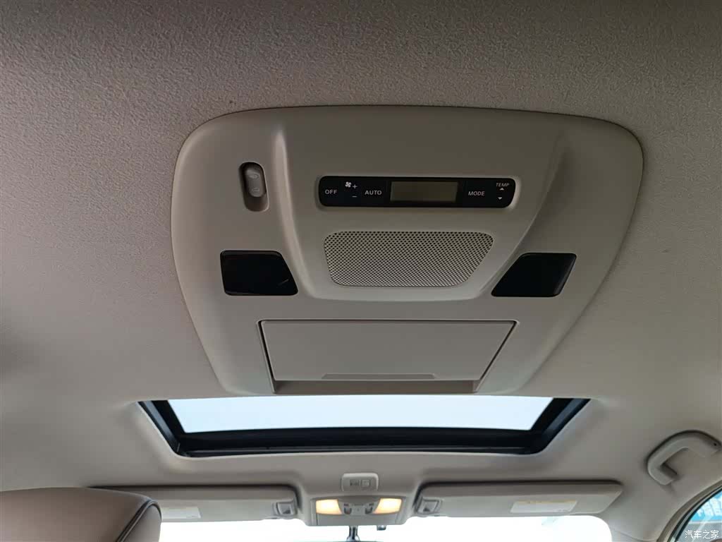 Nissan SL, 2016 18
