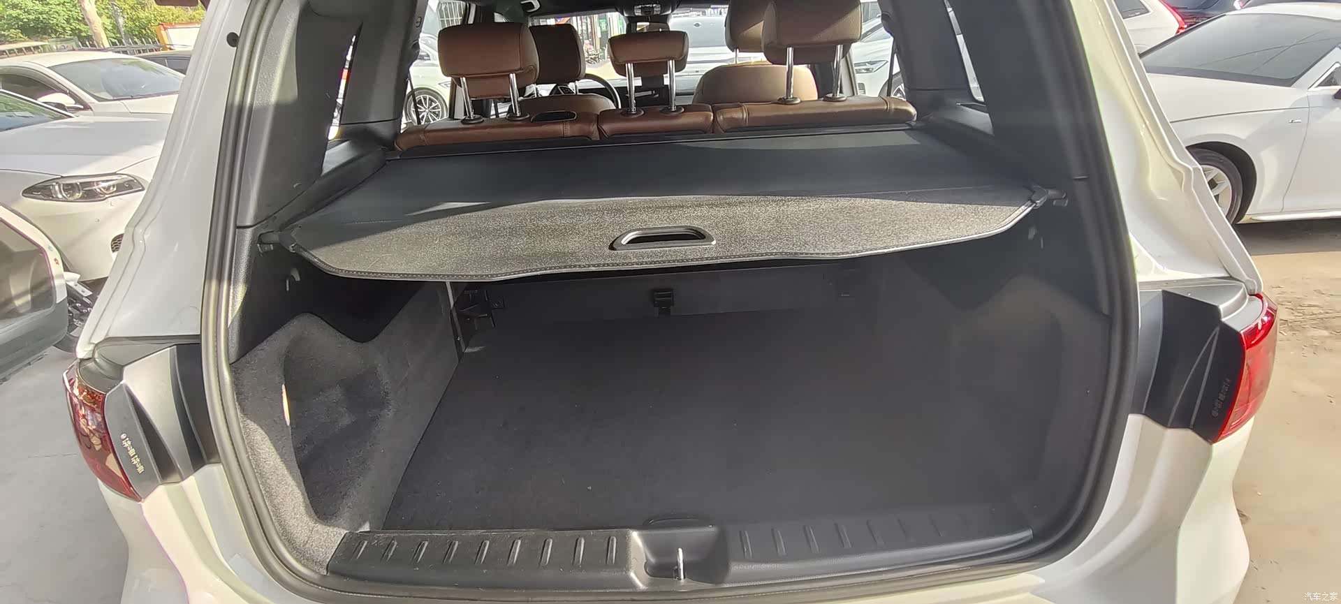 Mercedes-Benz GLB, 2024 17