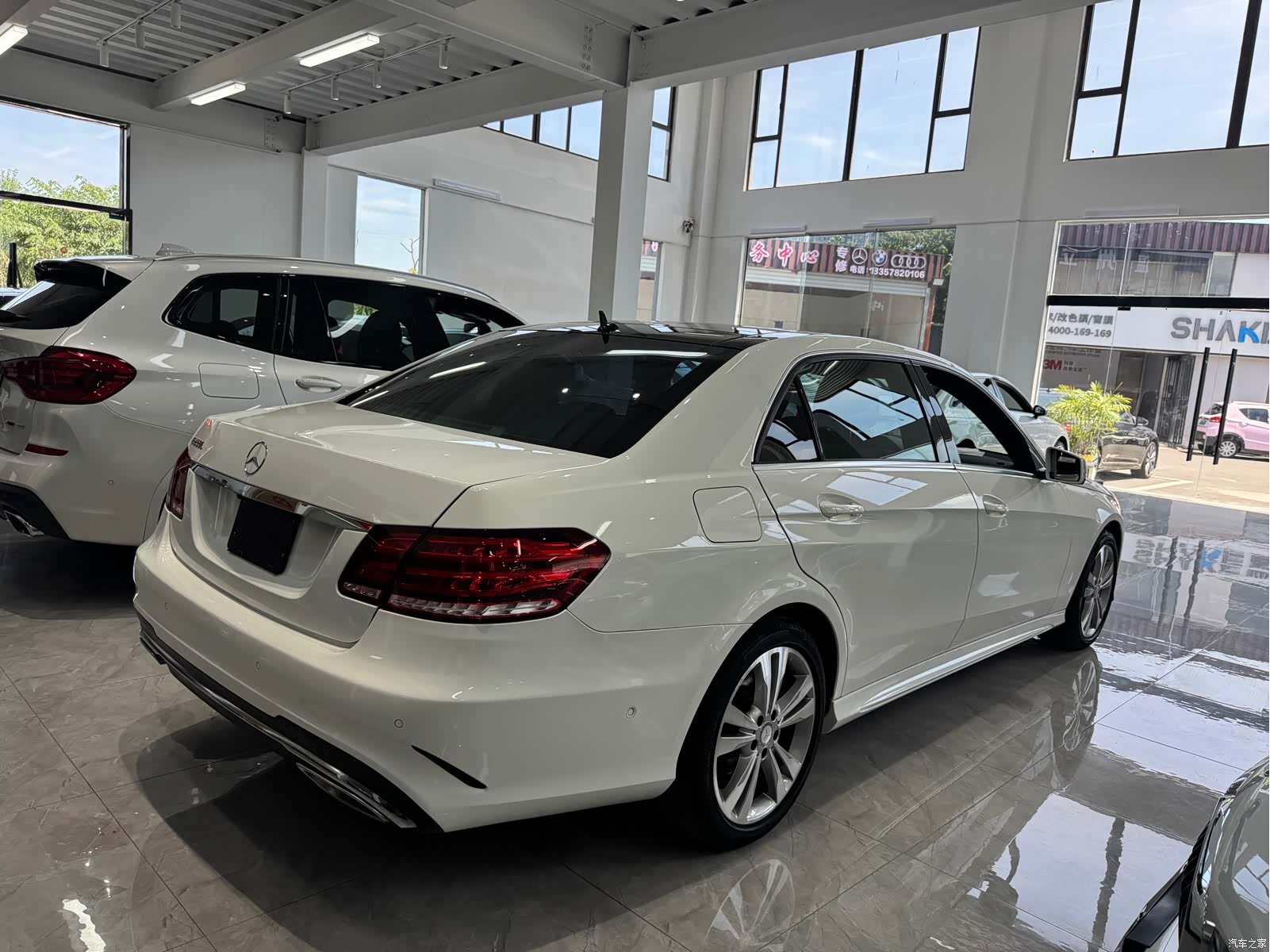 Mercedes-Benz E-Class, 2015 11