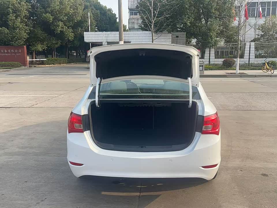 Buick Yinglang