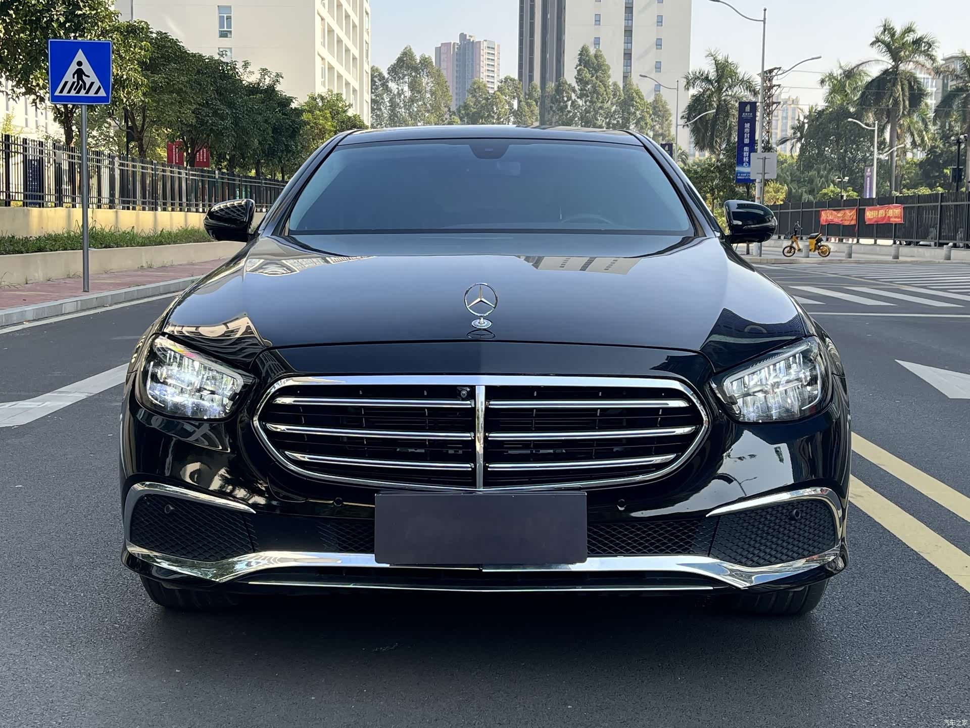 Mercedes-Benz E-Class, 2022 2