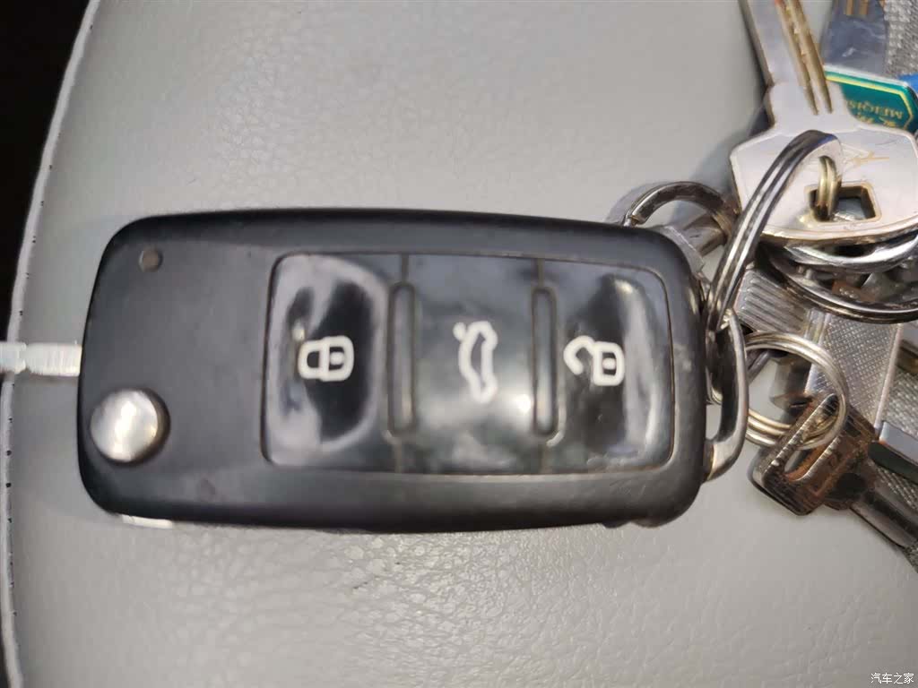 Skoda Rapid, 2016 9