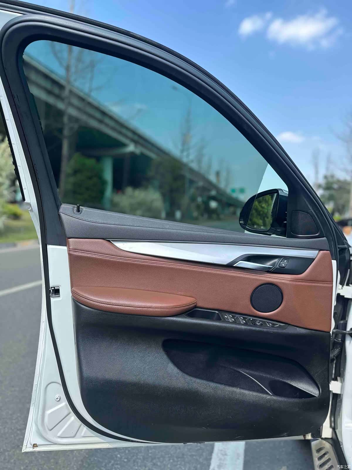 BMW X6, 2018 9