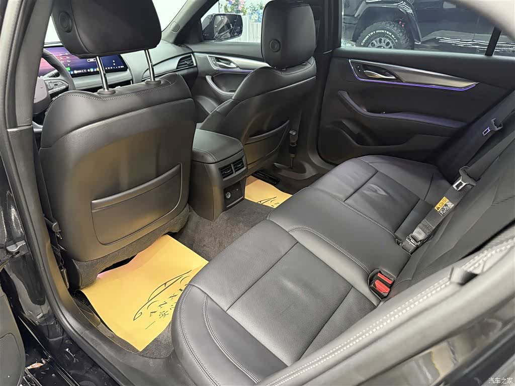 Cadillac CT5, 2025 12