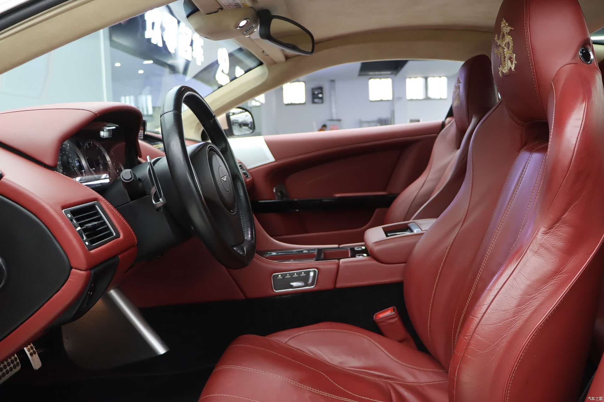 Aston Martin Virage, 2014 20