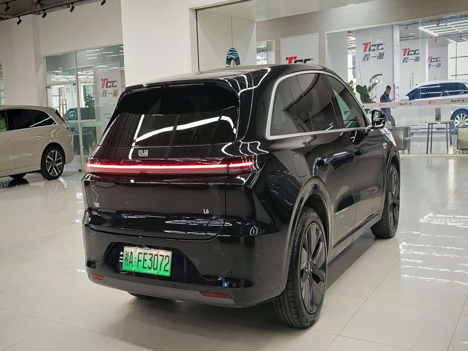 Li Auto Ideal L6