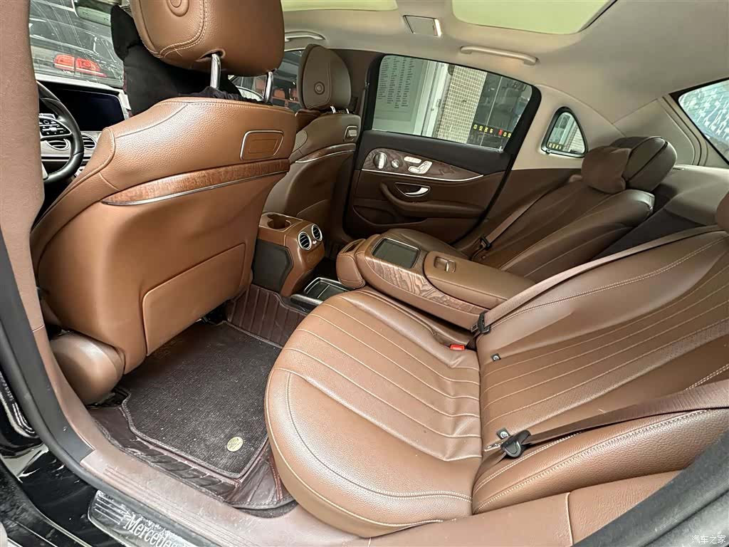 Mercedes-Benz E-Class, 2019 8