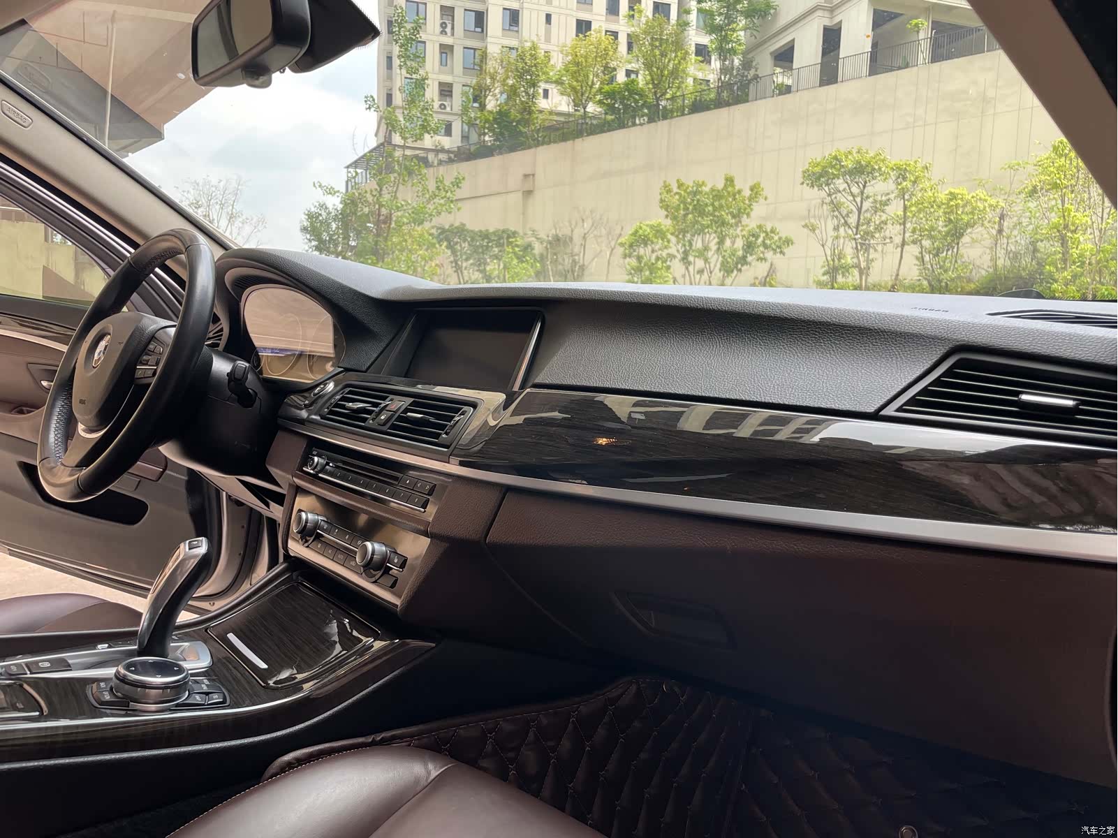 BMW 5 Series, 2014 15