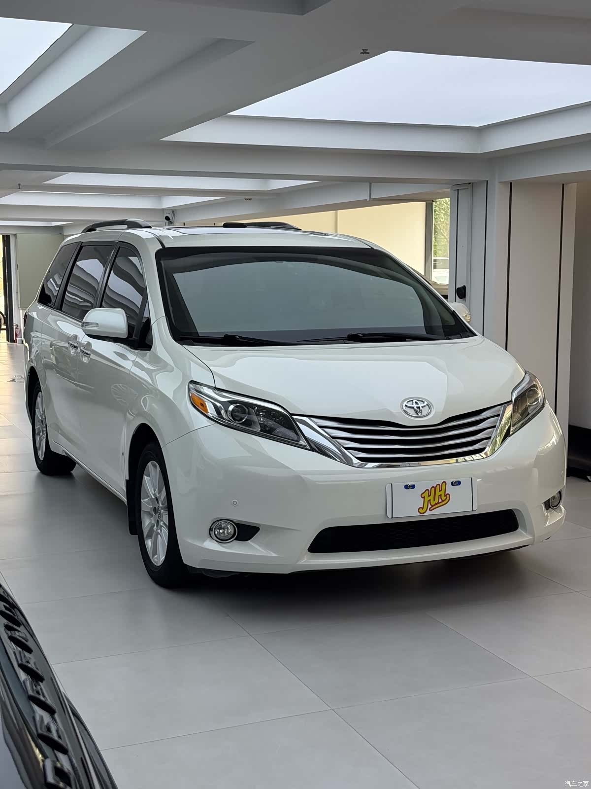 Toyota Sienna, 2017 3