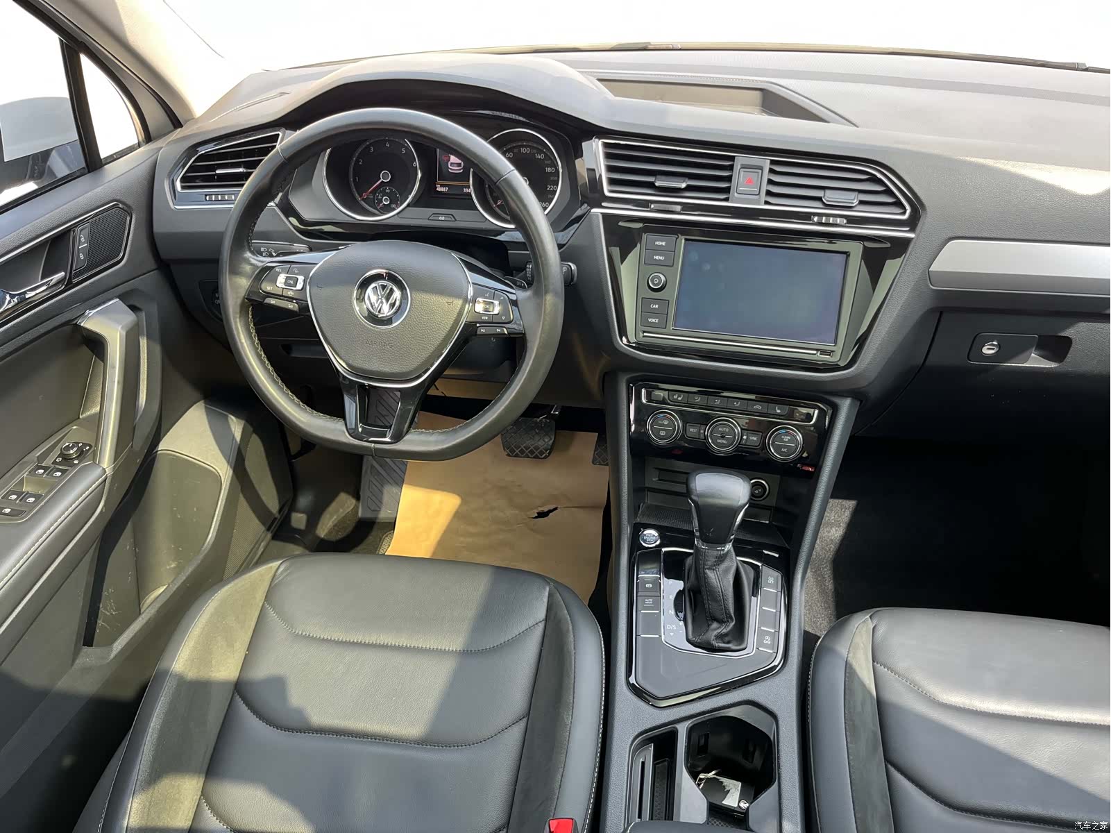 Volkswagen Tiguan L, 2018 8