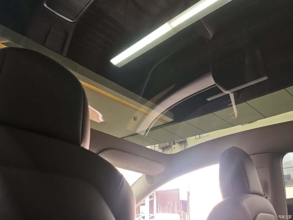 Tesla Model Y, 2021 18