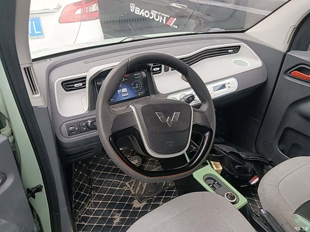 Wuling MINIEV, 2022 11