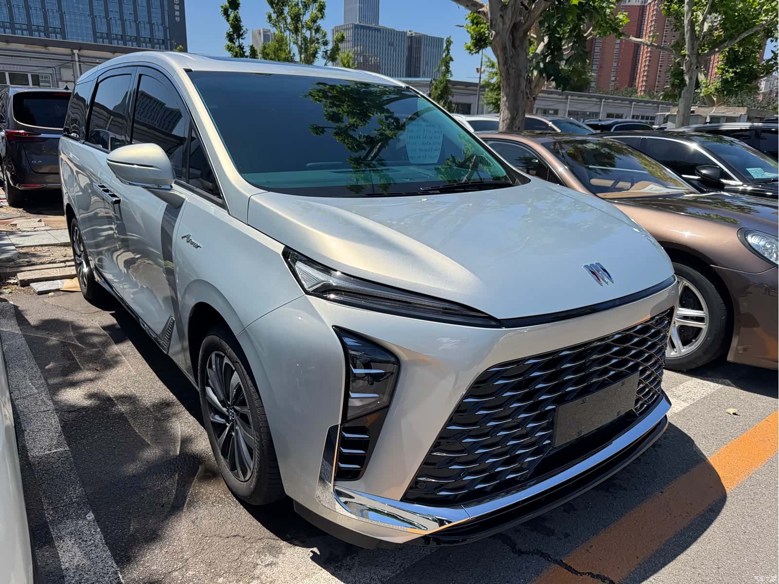 Buick GL8, 2026 3