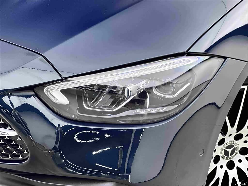 Mercedes-Benz C-Class, 2022 15