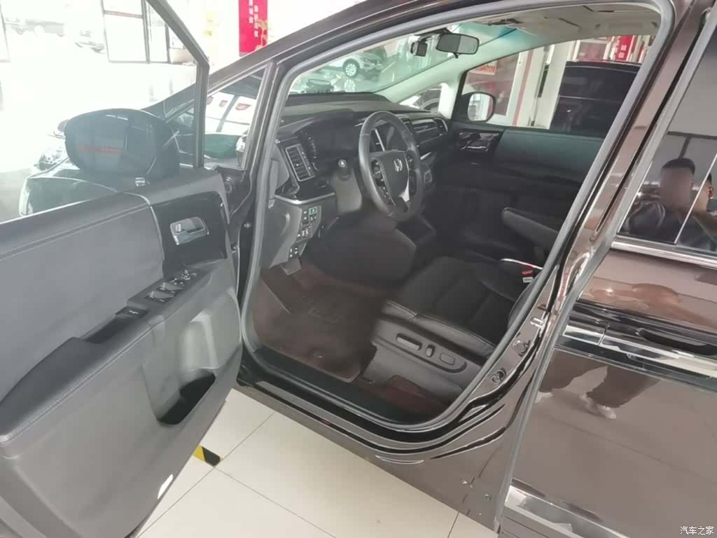 Honda Elysion, 2021 16