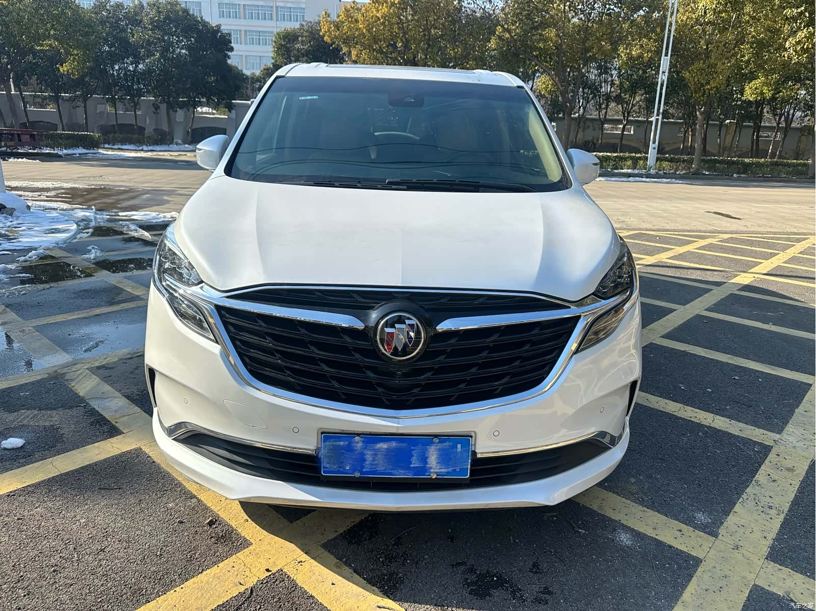 Buick GL8, 2022 2