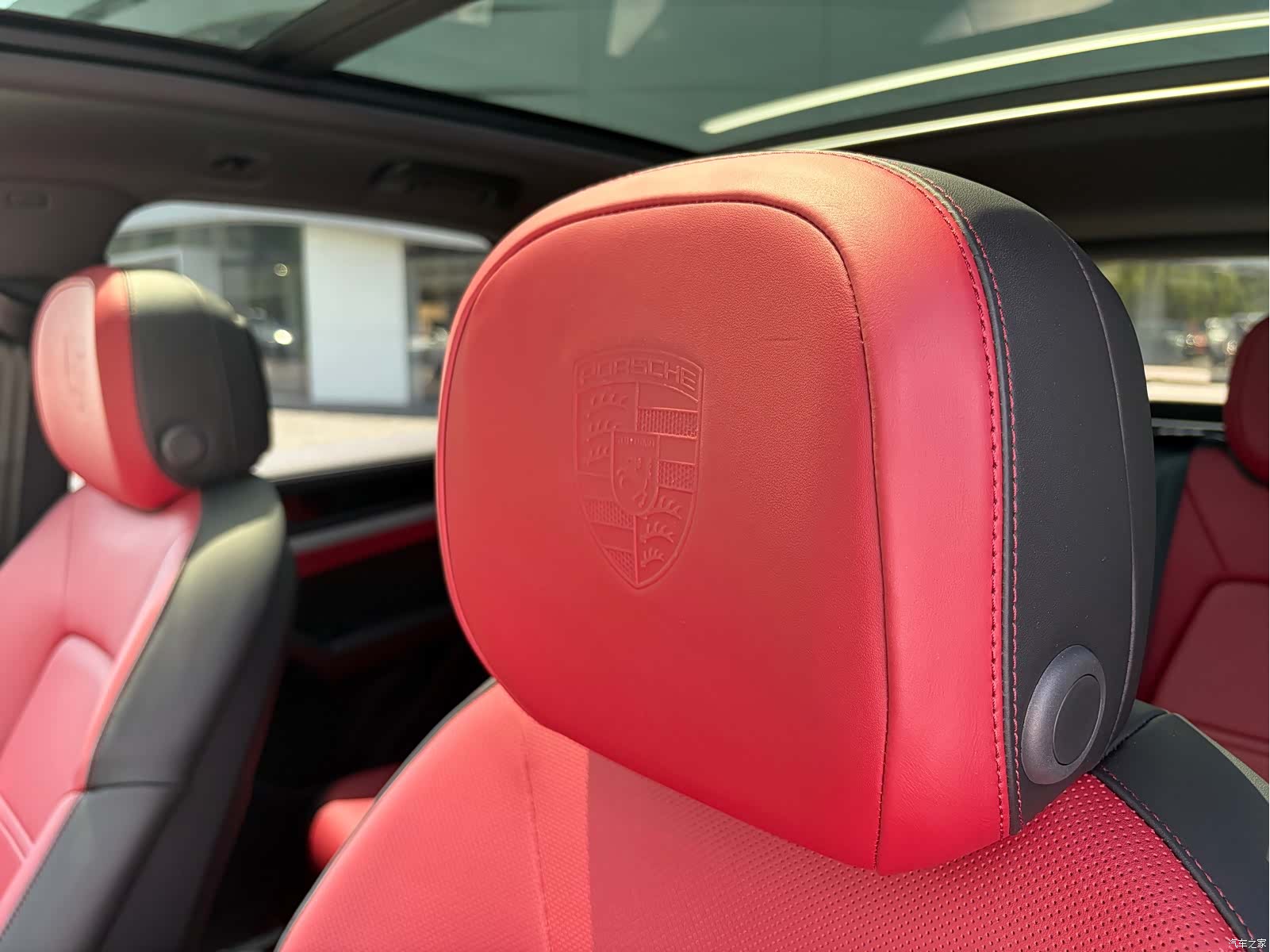 Porsche Cayenne, 2026 21