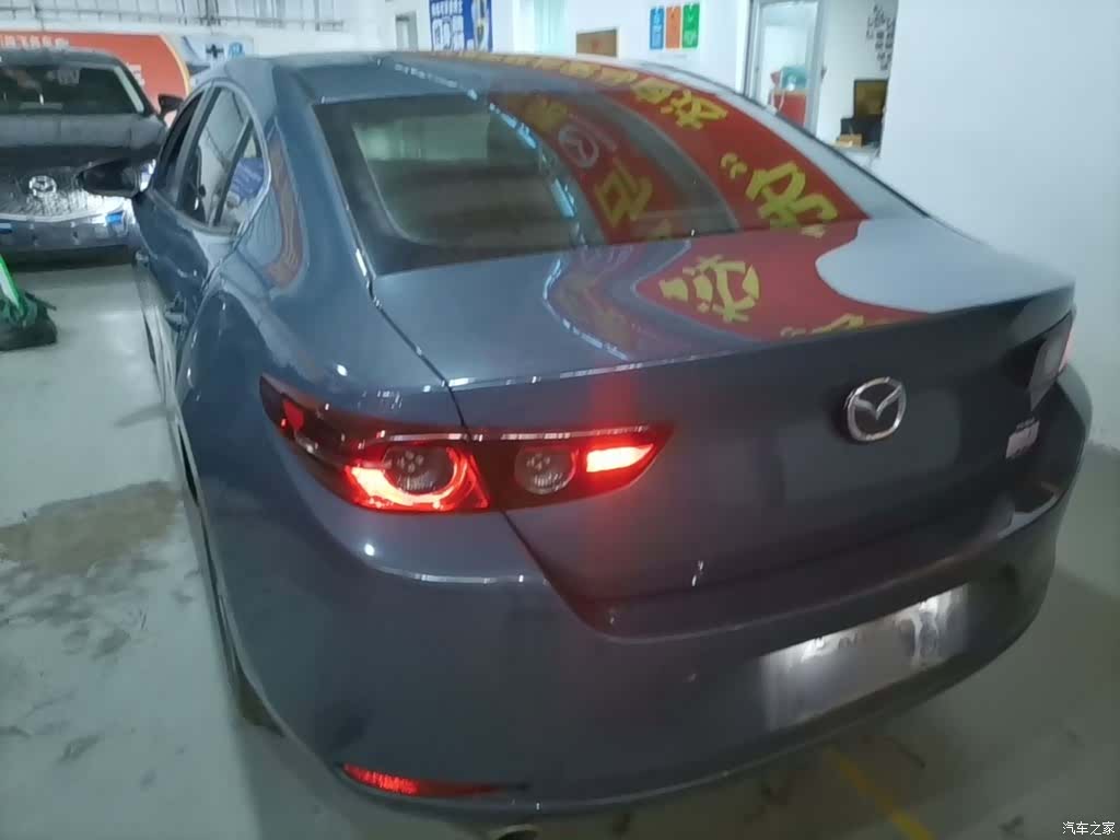 Mazda Mazda3, 2024 все фото