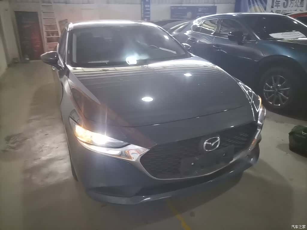 Mazda Mazda3, 2024 4