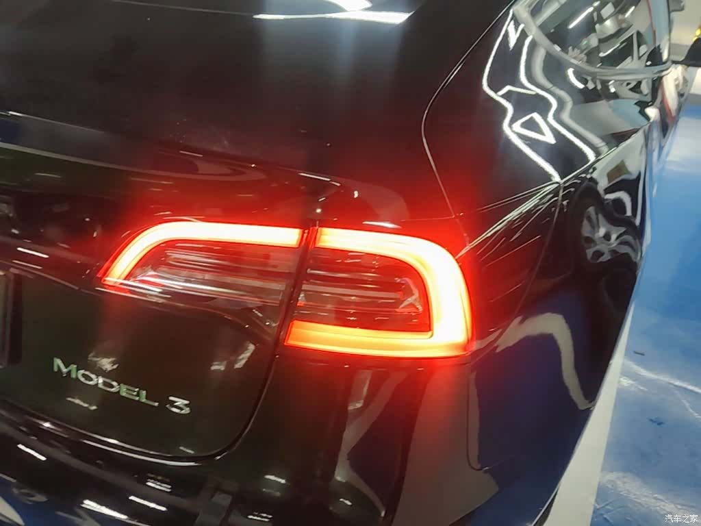 Tesla Model 3, 2022 8