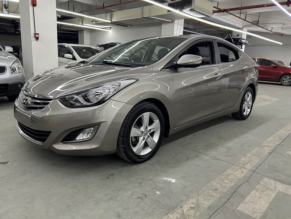 Hyundai Elantra
