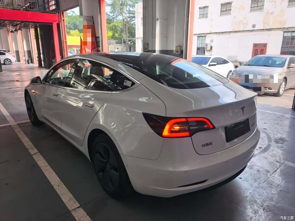 Tesla Model 3, 2020 все фото
